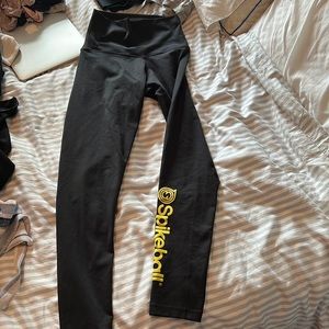 Spikeball leggings